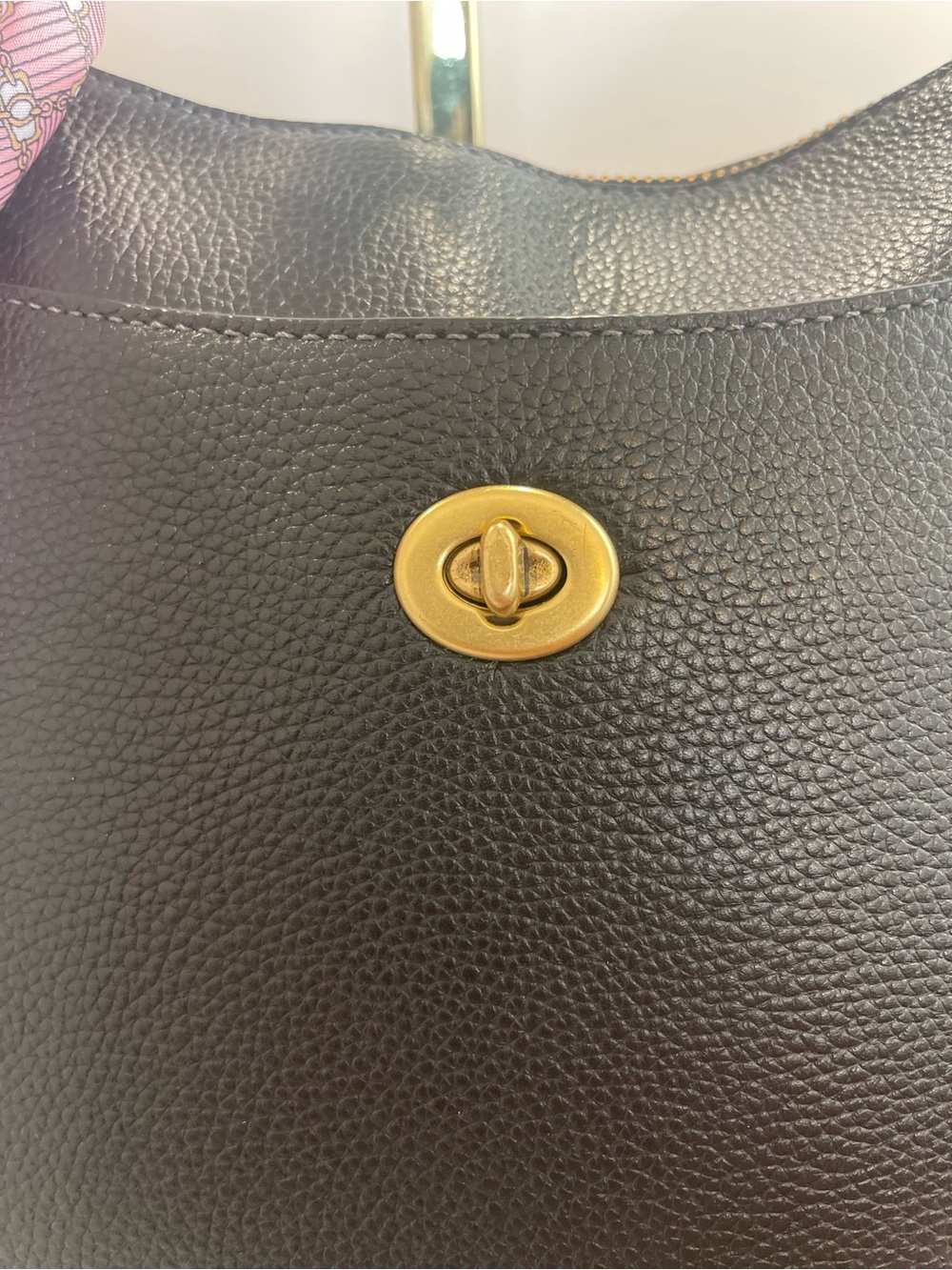 Coach Black Polished Pebble Leather Chaise Crossbody (C8483) - Picture 4 of 8